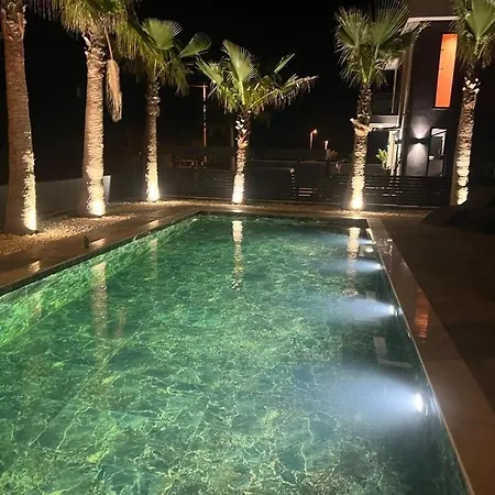 别墅 The Pool House Time Monthly Welcome