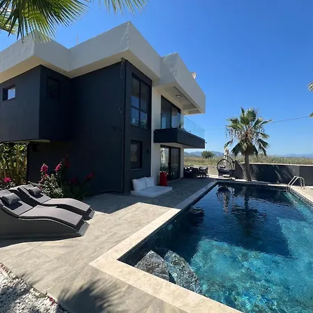 别墅 The Pool House Time Monthly Welcome 达拉曼