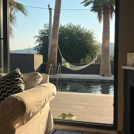 别墅 The Pool House Time Monthly Welcome 达拉曼